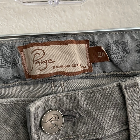 PAIGE Jeans Women's Size 28 Washed Grey Denim Robertson Crop Wide Leg Boho Flare - Picture 4 of 8